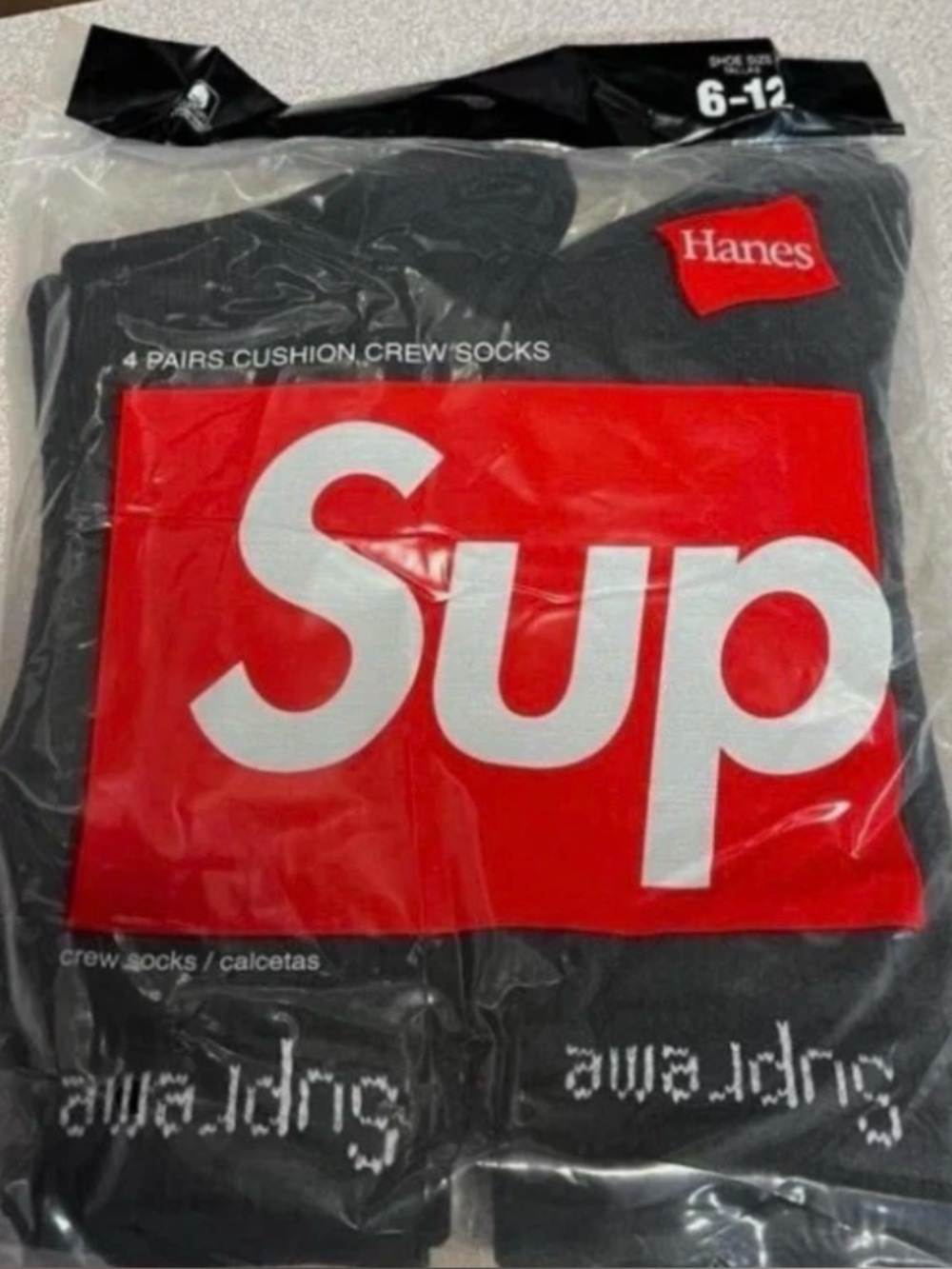 Hanes x Supreme Style Black Crew Socks - 4 Pairs